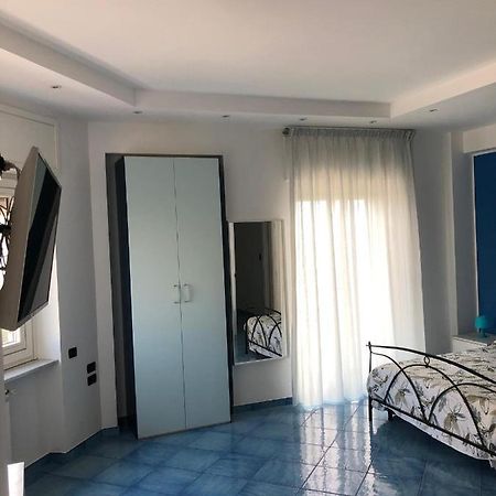 Hotel Blue Sea Salerno Esterno foto