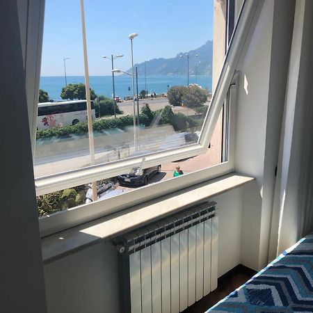 Hotel Blue Sea Salerno Esterno foto