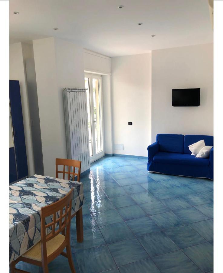 Hotel Blue Sea Salerno Esterno foto
